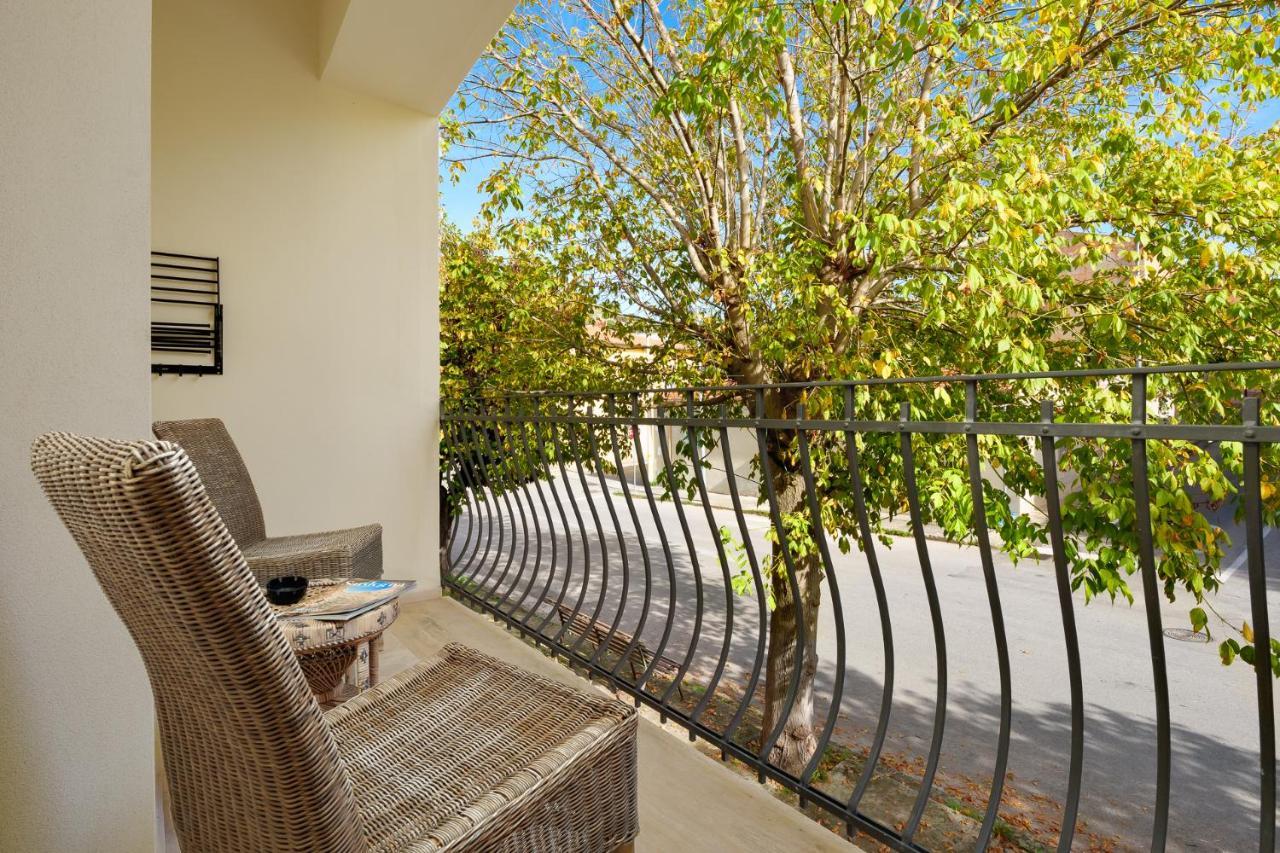 Il Giardino Degli Aranci Bed & Breakfast Mores ภายนอก รูปภาพ
