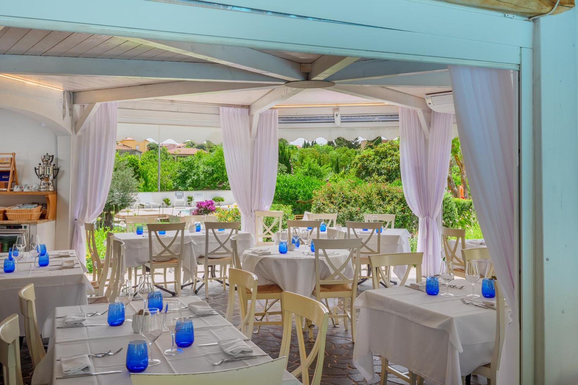 Il Giardino Degli Aranci Bed & Breakfast Mores ภายนอก รูปภาพ
